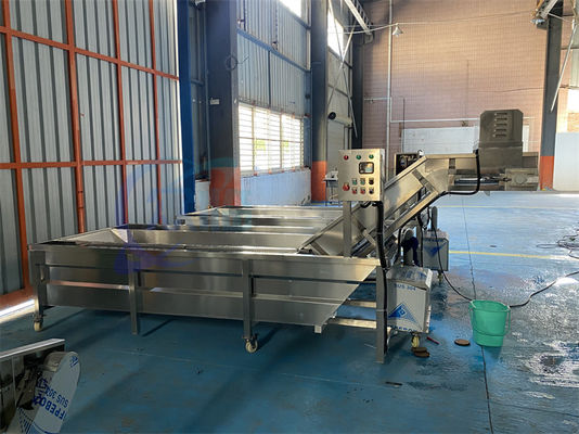Guter Preis Automatische Meeresfrüchte-Fisch-Hochdruck-Blasenwaschmaschine, Garnelen-Reinigungsmaschine, Auftau-Förderband Online